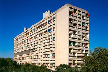 cité radieuse à Marseille par Le Corbusier